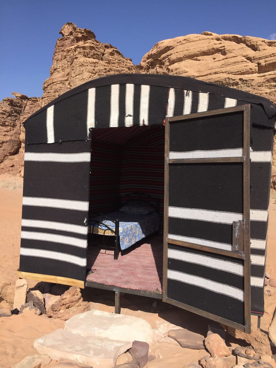 Al sultan bedouin camp Luxury tent in Africa