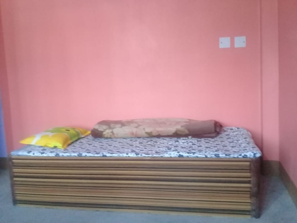 Economy Single Room | Individually furnished, laptop workspace, free WiFi