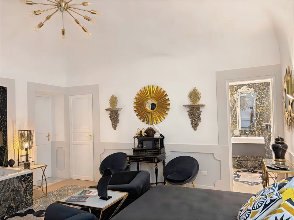 Royal Suite, City View | Frette Italian sheets, premium bedding, down comforters