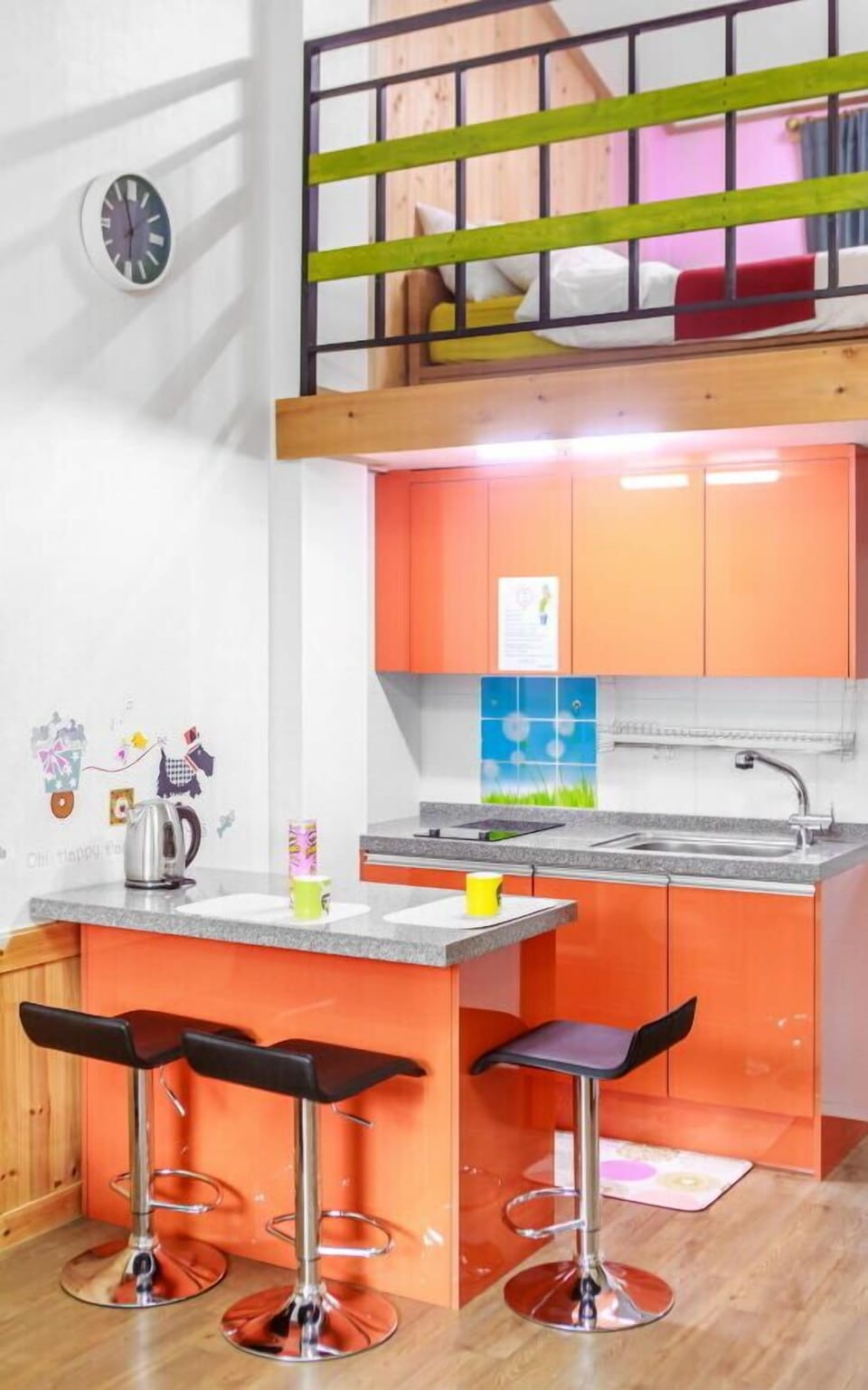 Duplex | Private kitchenette | Fridge, microwave, stovetop, rice cooker