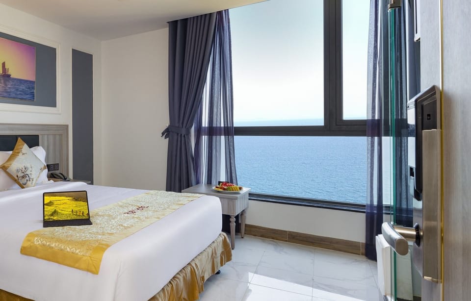 Executive Twin Room, Sea View | Beach/ocean view