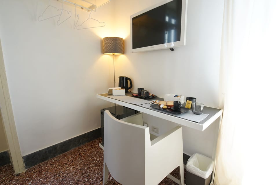 Honeymoon Double Room | Down comforters, pillowtop beds, in-room safe, individually furnished