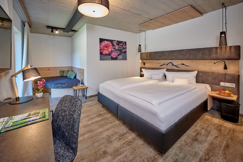 Comfort Double Room | Desk, laptop workspace, soundproofing, free WiFi