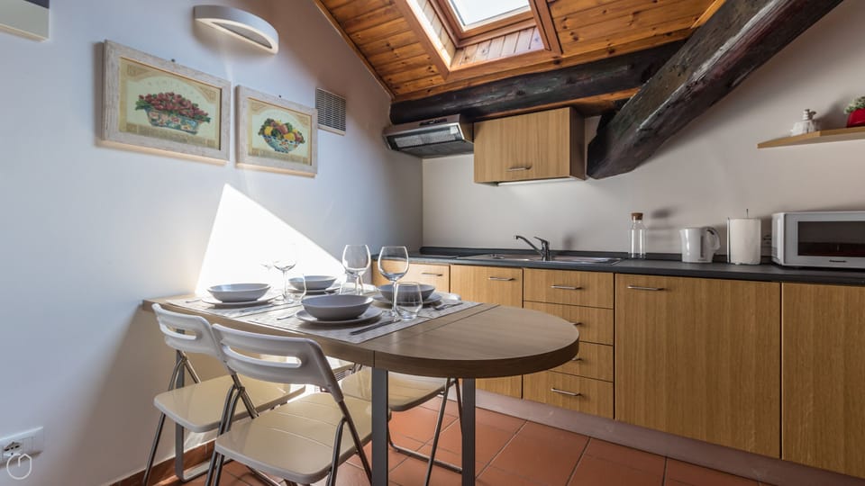 Apartment (1 Bedroom) | Interior