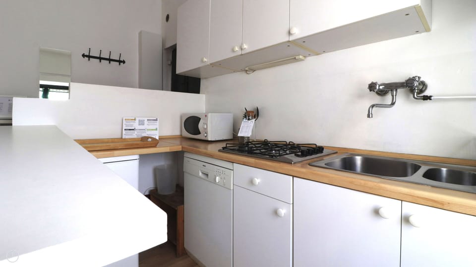 Apartment (1 Bedroom) | Interior