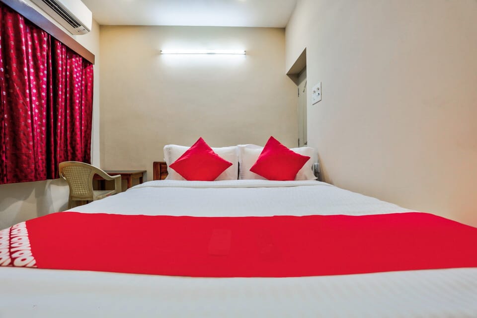 Basic Double Room | WiFi (free), bed sheets