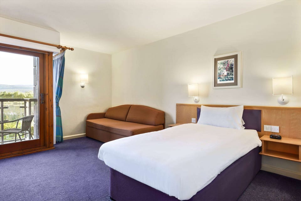Desk, laptop workspace, free cribs/infant beds, free WiFi