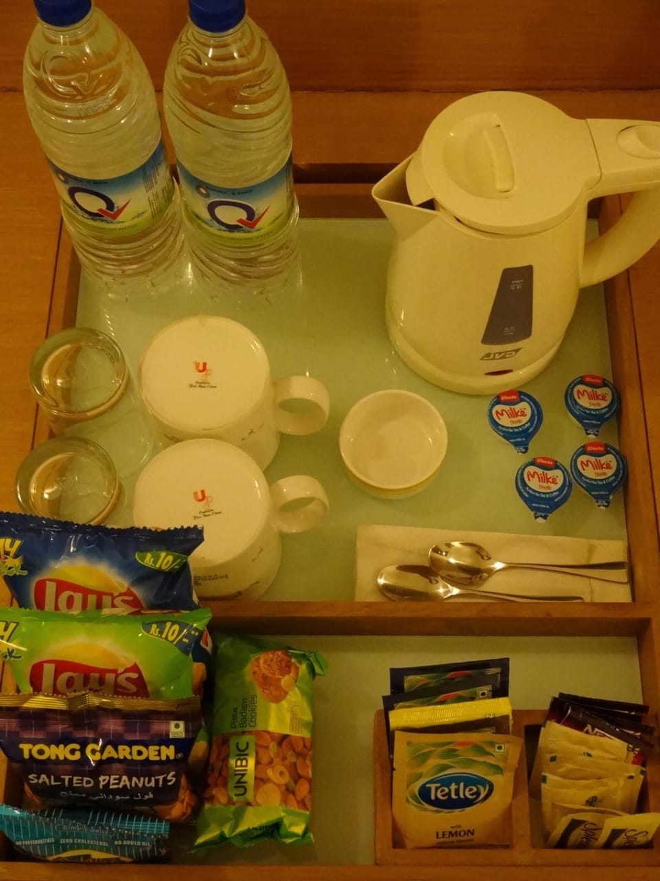 Minibar, in-room safe, desk, laptop workspace