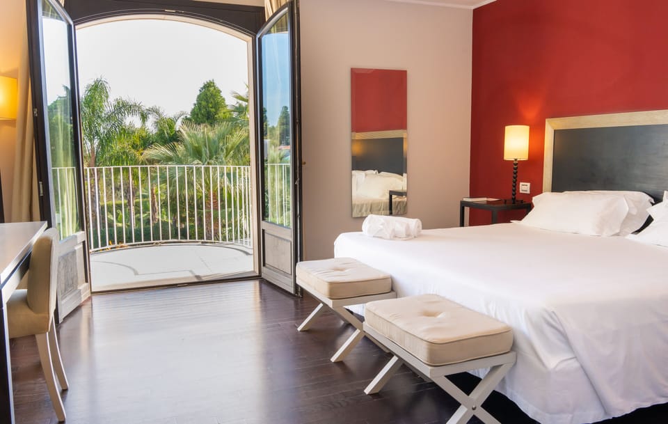 Superior Double or Twin Room | Premium bedding, minibar, in-room safe, soundproofing