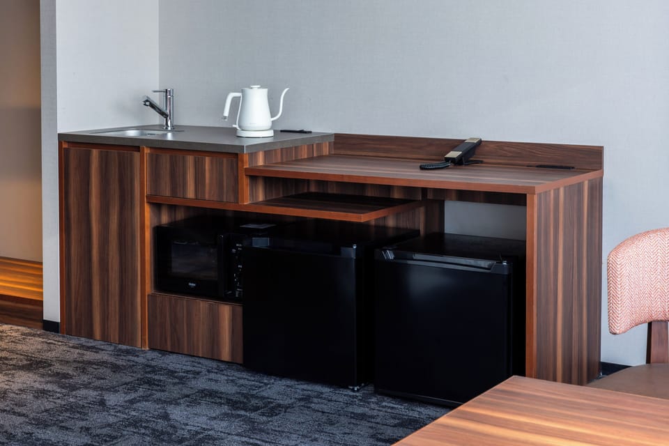 In-room safe, desk, iron/ironing board, free WiFi