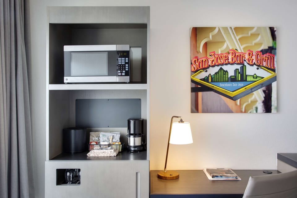 Premium bedding, pillowtop beds, in-room safe, desk