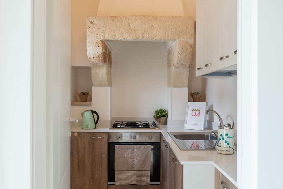 Villa, 3 Bedrooms | Private kitchenette | Full-size fridge, oven, stovetop, dishwasher