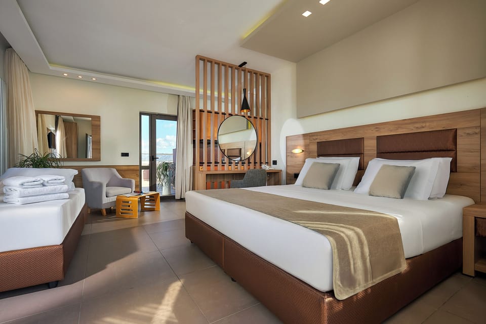 Iron/ironing board, free WiFi