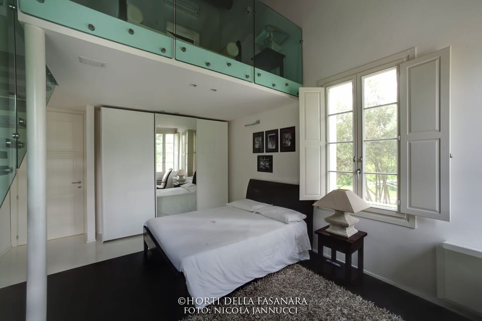 Deluxe Double Room | Minibar, iron/ironing board, free cribs/infant beds, WiFi