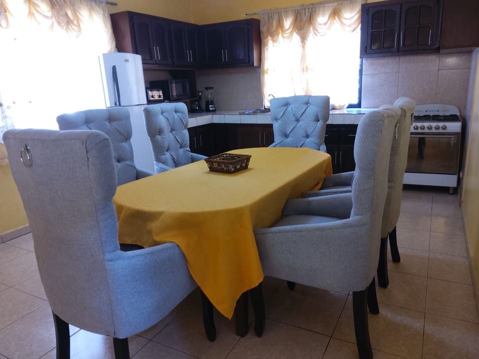 Family Apartment | Private kitchen | Fridge, microwave, griddle, freezer