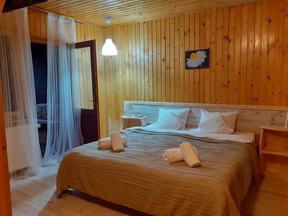Comfort Triple Room, Balcony, Mountain View | Individually decorated, individually furnished, desk, soundproofing