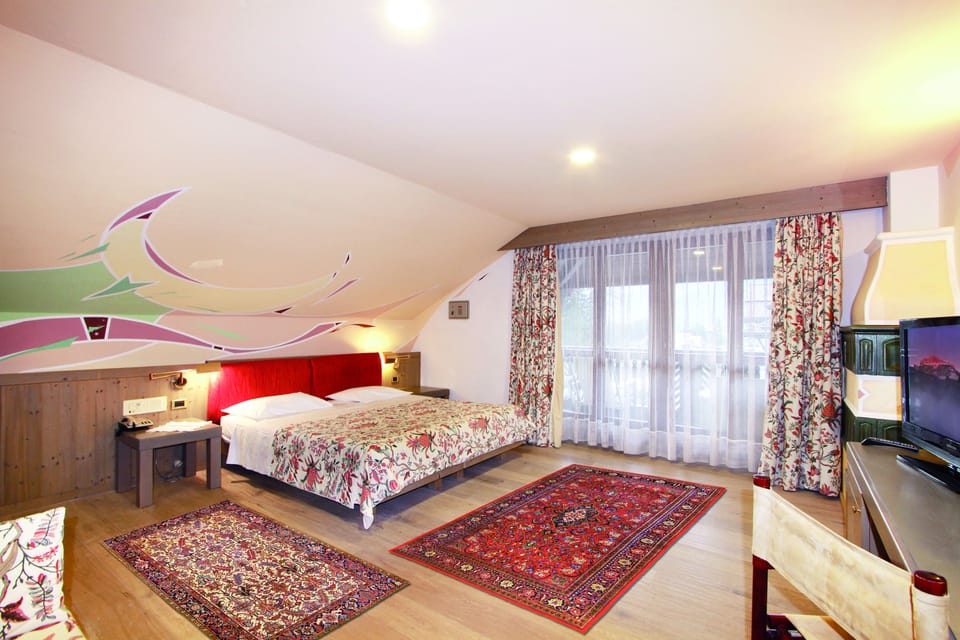 Economy Double Room | Minibar, in-room safe, free WiFi