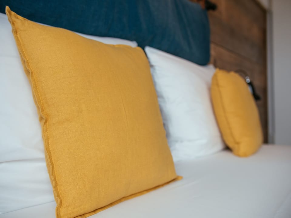 Suite | Hypo-allergenic bedding, soundproofing, free WiFi, bed sheets