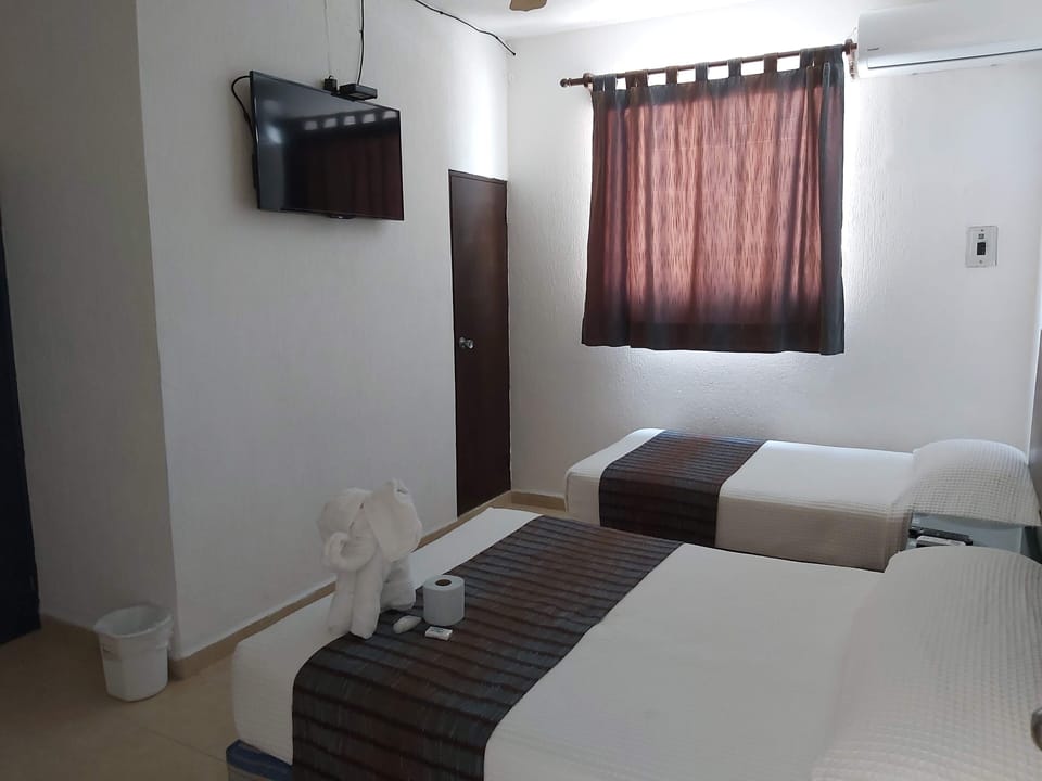 Executive Triple Suite | Free WiFi, bed sheets