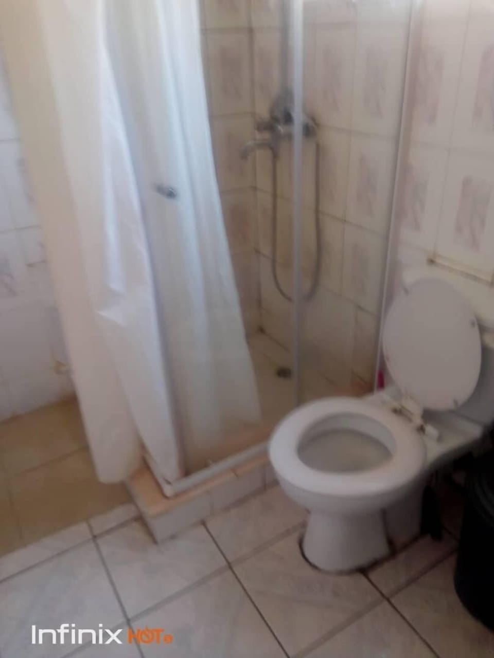 Shower, free toiletries, towels, soap