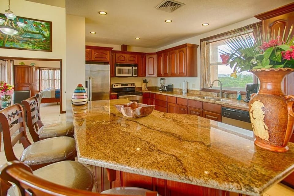 Luxury Villa, 3 Bedrooms, Balcony, Beachside | Private kitchen | Full-size fridge, microwave, oven, stovetop