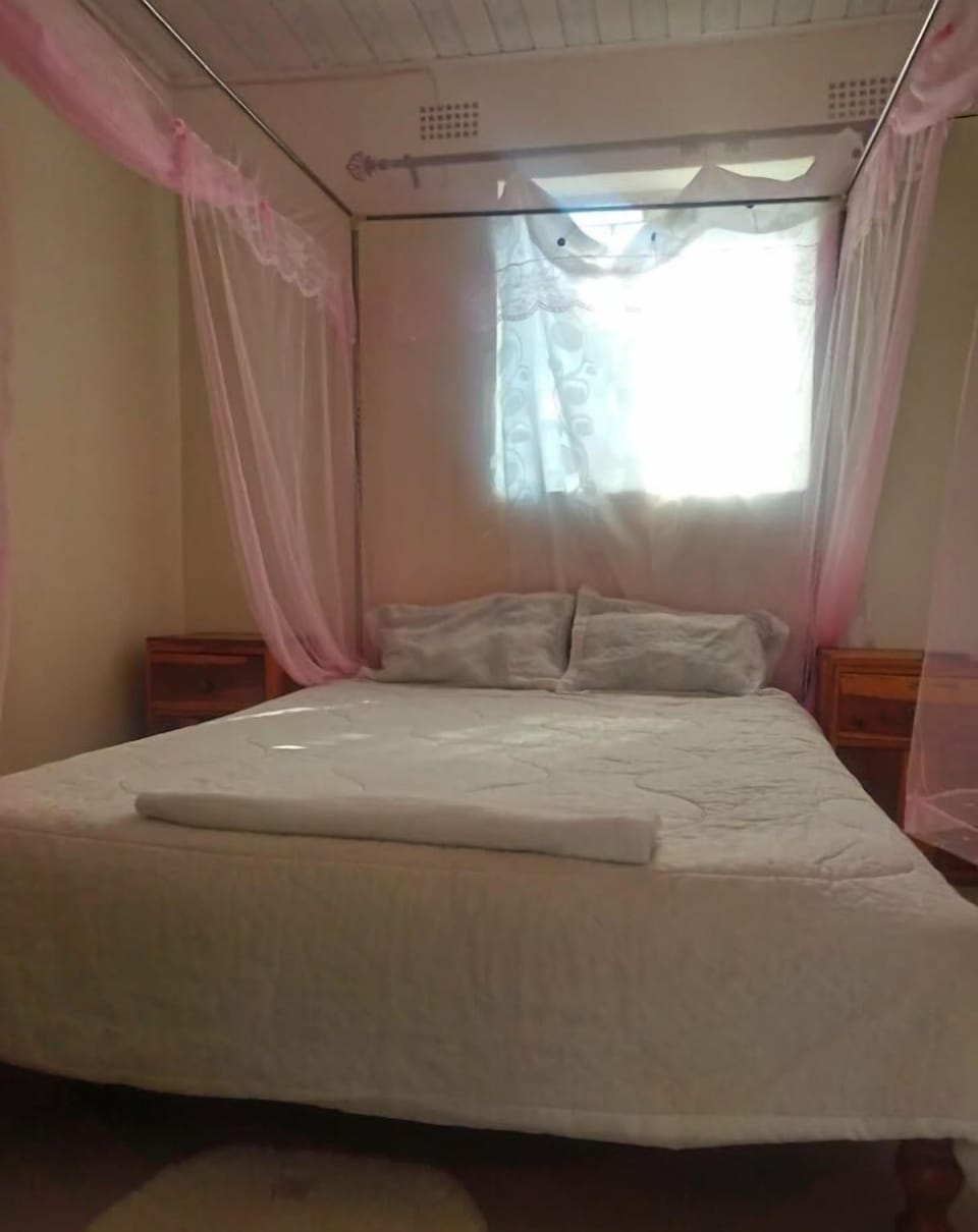 Iron/ironing board, rollaway beds, free WiFi, bed sheets