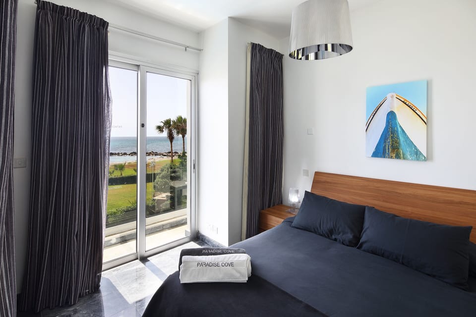 Villa, 3 Bedrooms (Cyan) | 1 bedroom, in-room safe, iron/ironing board, WiFi (free)