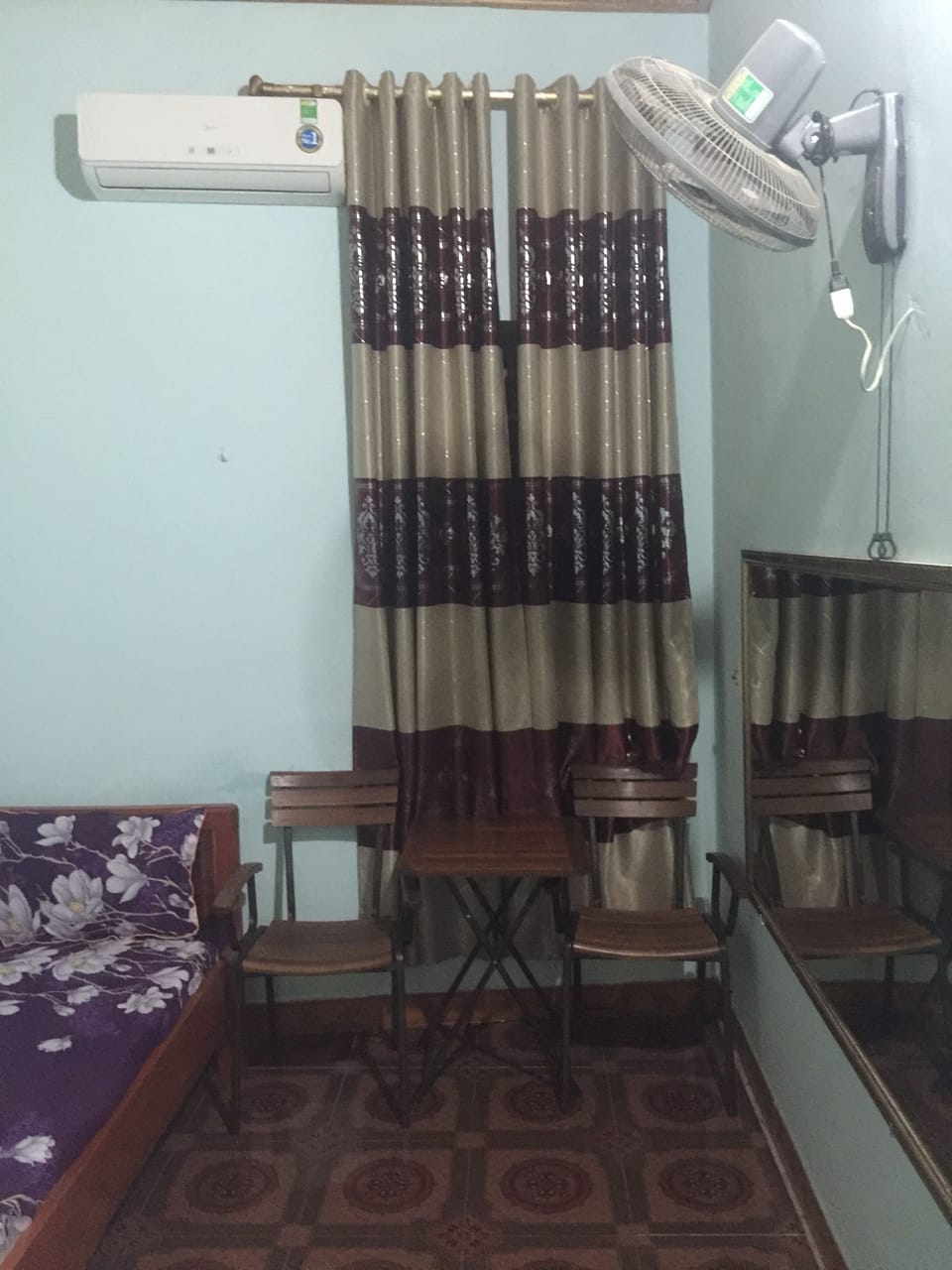 Double Room | Desk, free WiFi, bed sheets