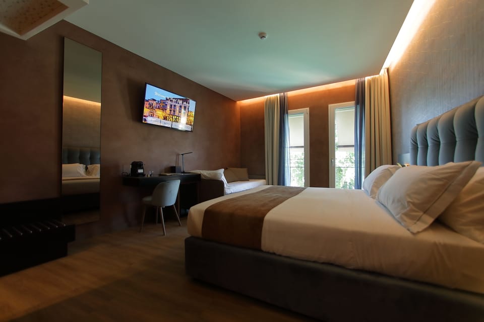 Standard Triple Room | Premium bedding, down comforters, minibar, in-room safe