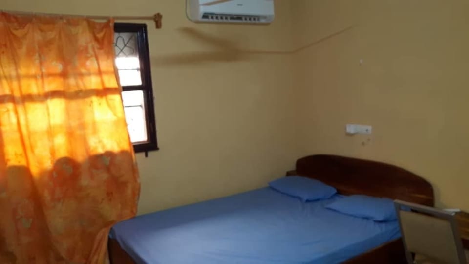 Apartment | 3 bedrooms, WiFi (free), bed sheets