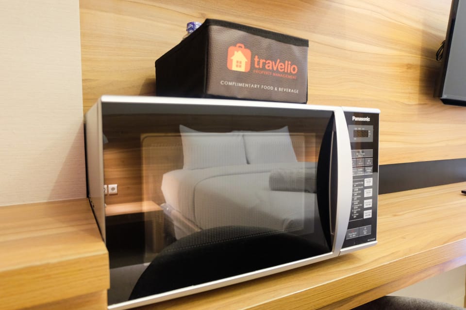 Room | Microwave