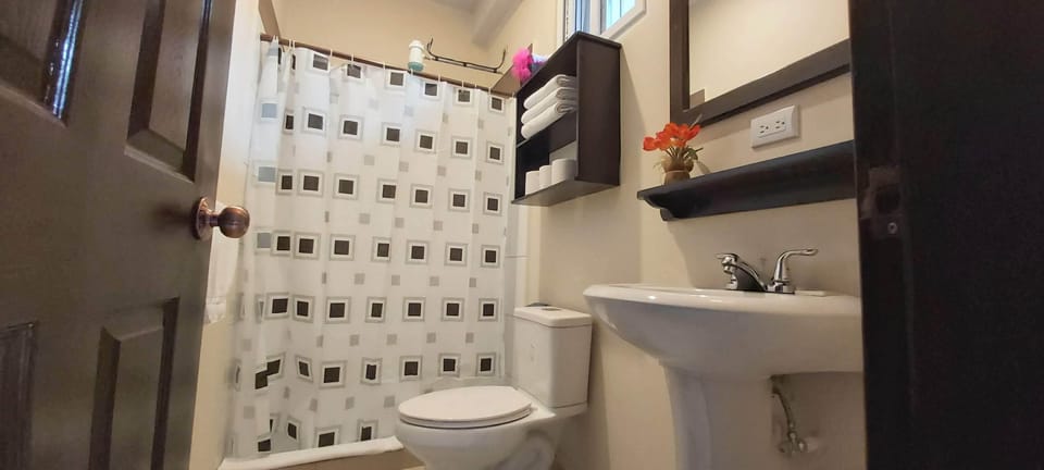 Superior Room, 2 Double Beds | Bathroom | Shower, rainfall showerhead, free toiletries, towels