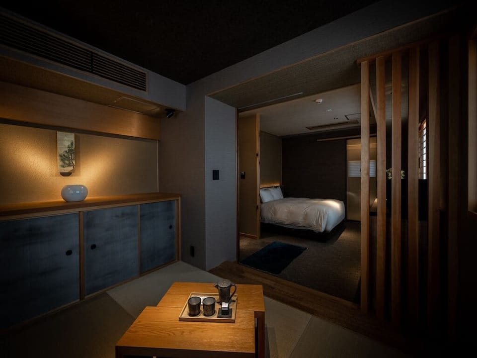 Junior Suite, Double Bed, Non Smoking (33 Sqm) | Living area