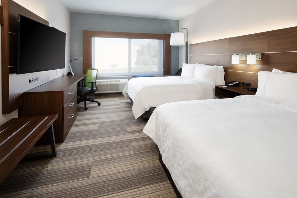 In-room safe, desk, laptop workspace, blackout drapes