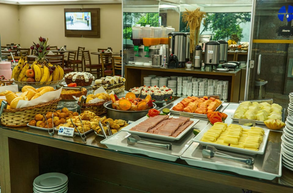 Daily buffet breakfast for a fee