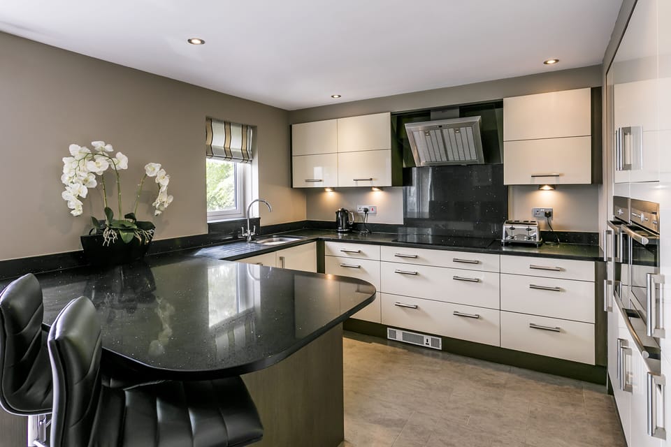 4 bedrooms