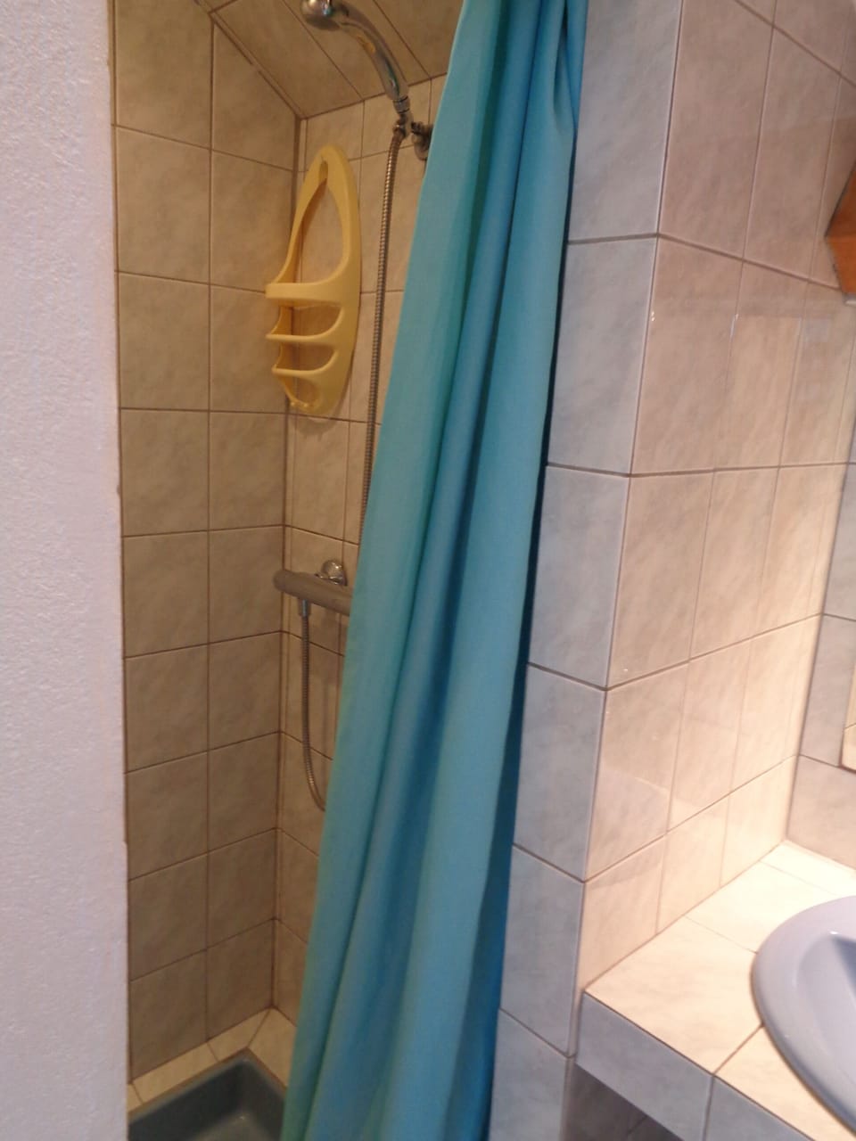 Double Room (La Mansardée) | Bathroom sink