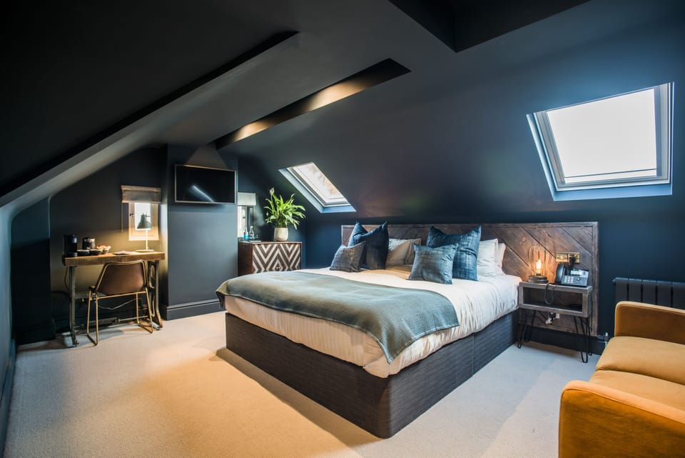 Superior Double Room | In-room safe, individually decorated, individually furnished, desk