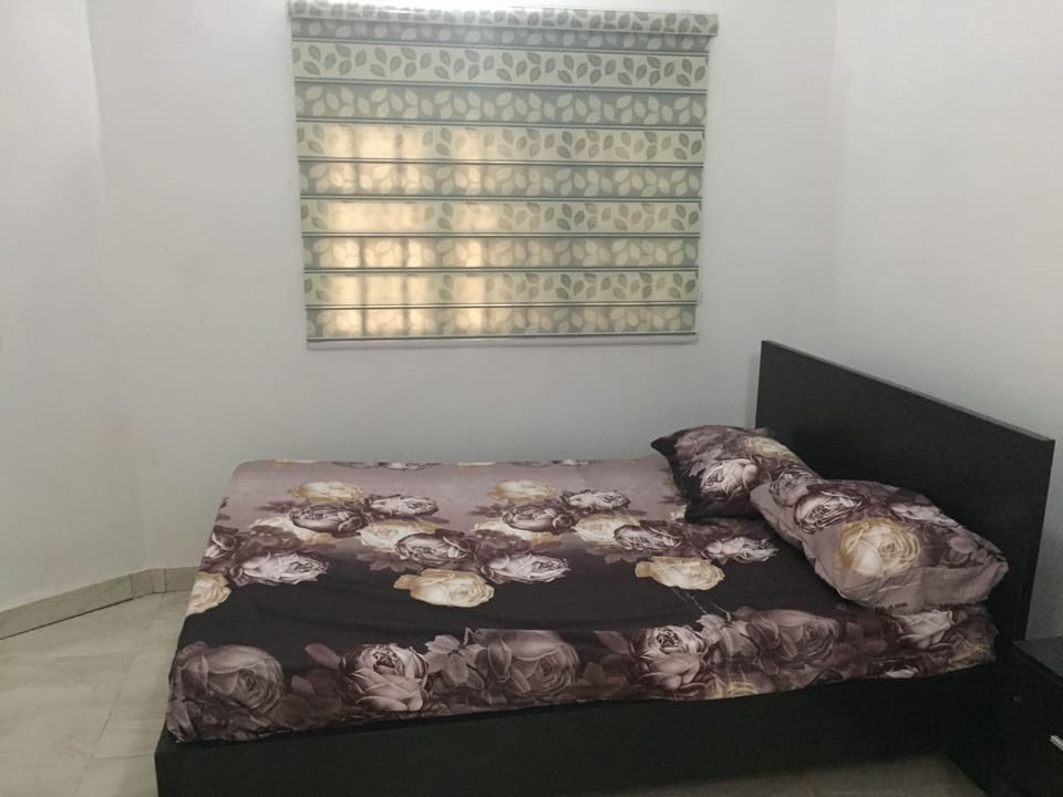 Family Villa | Laptop workspace, blackout drapes, iron/ironing board, WiFi