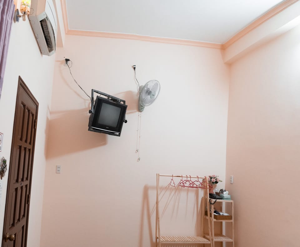 Superior Double Room | Desk, laptop workspace, free WiFi