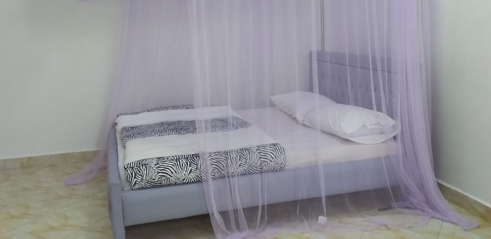 Deluxe Double Room | Desk, laptop workspace, free WiFi, bed sheets