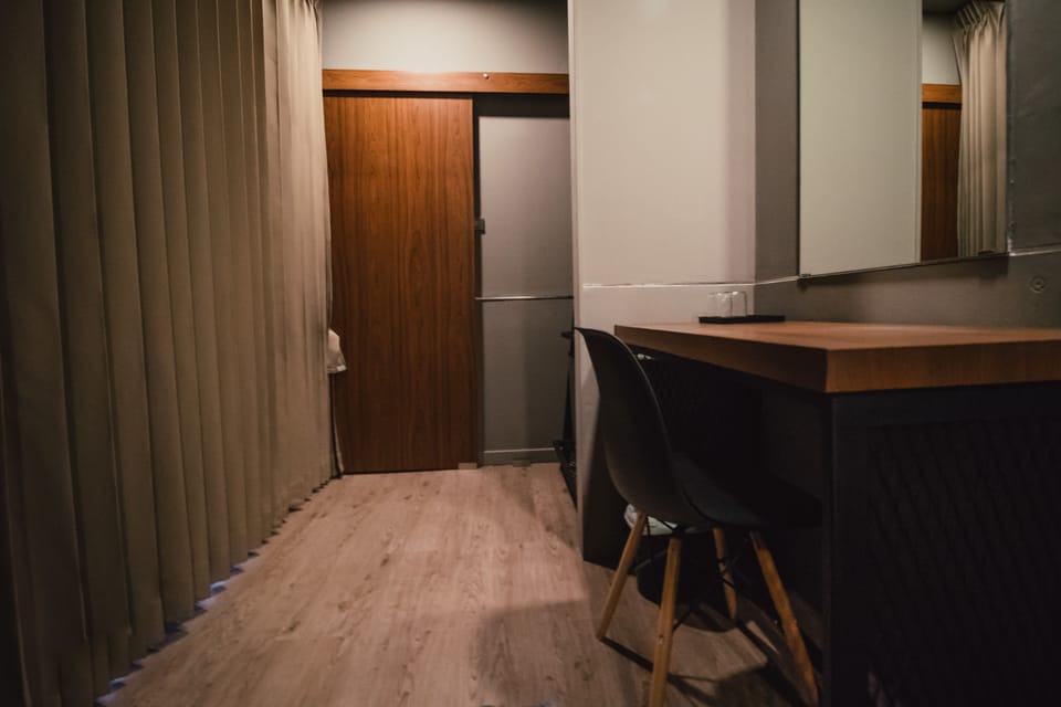 SBOX | Room amenity