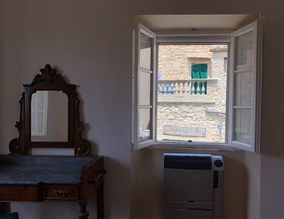 Double Room | Room amenity