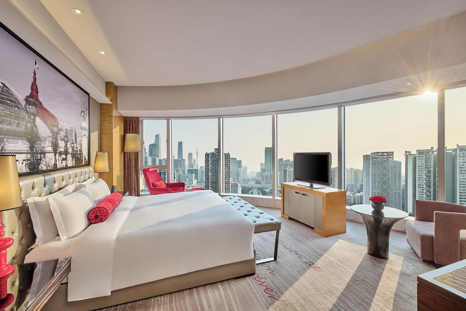 Luxury Room, 1 King Bed | 1 bedroom, premium bedding, down comforters, minibar