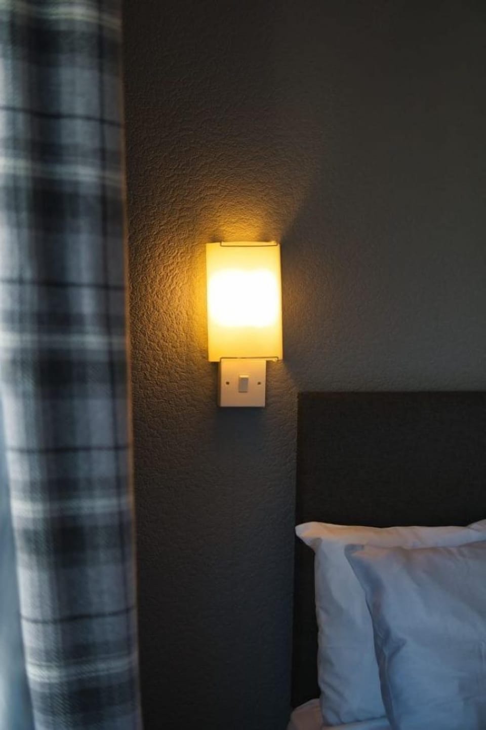 Family Room | Iron/ironing board, free WiFi, bed sheets