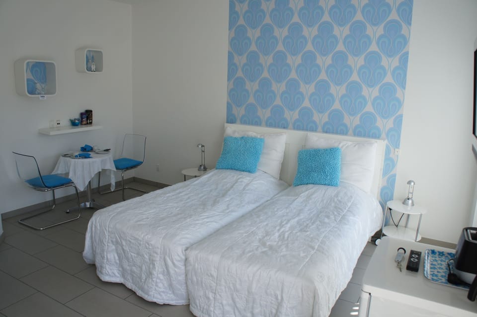 Classic Double or Twin Room | Hypo-allergenic bedding, individually decorated, individually furnished