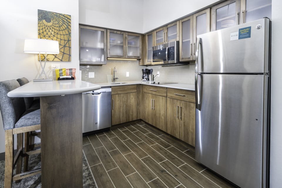 Suite, 1 Bedroom, Kitchen | Premium bedding, down comforters, pillowtop beds, desk