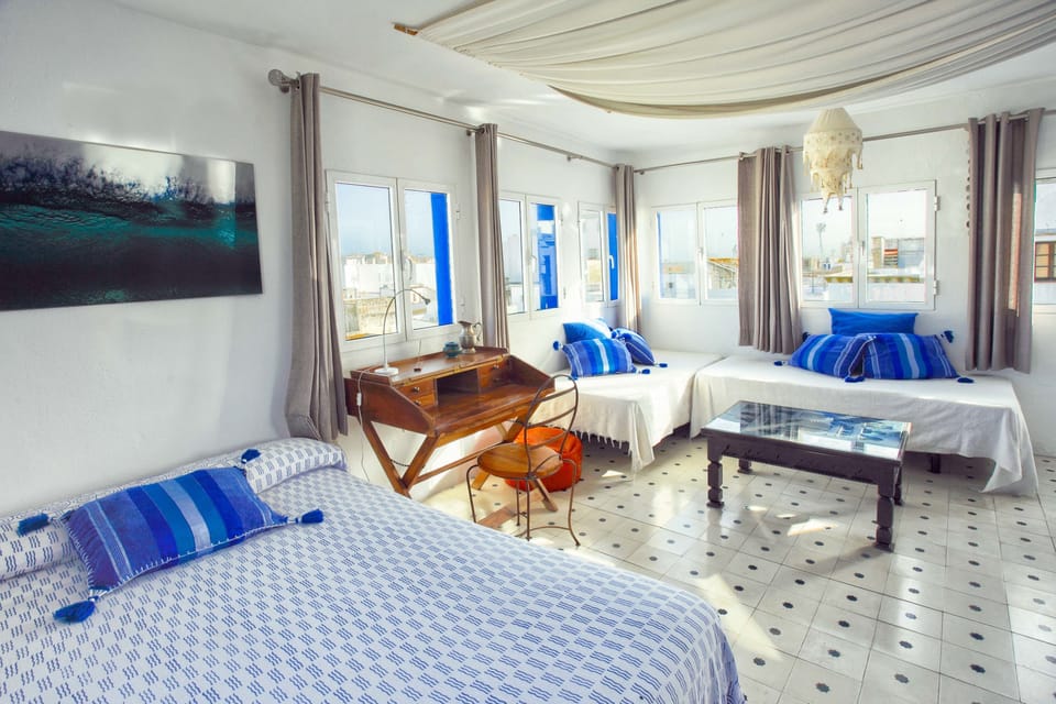 Studio (Atico third floor) | Blackout drapes, iron/ironing board, free WiFi, bed sheets
