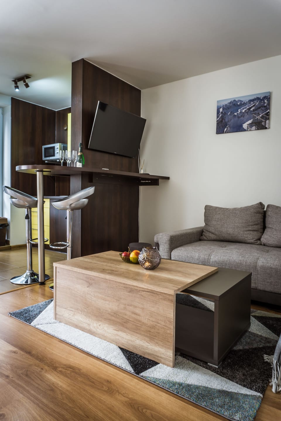 Apartment, 2 Bedrooms (D9) | Living area | Flat-screen TV