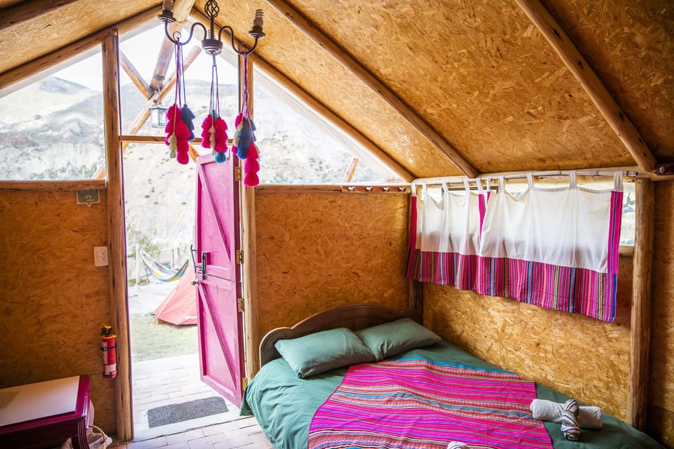 Family Cabin, Shared Bathroom (2) | Down comforters, bed sheets